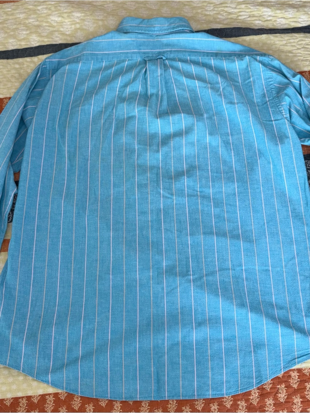 Vintage 1960s Van Heusen Men’s Light Blue Striped Button-Down Shirt size XL - Picture 5 of 5